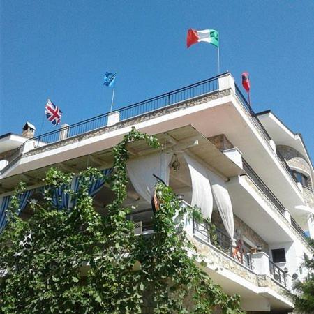 Hotel Villa Stone Dream Bar Restaurant Udenisht Exterior photo